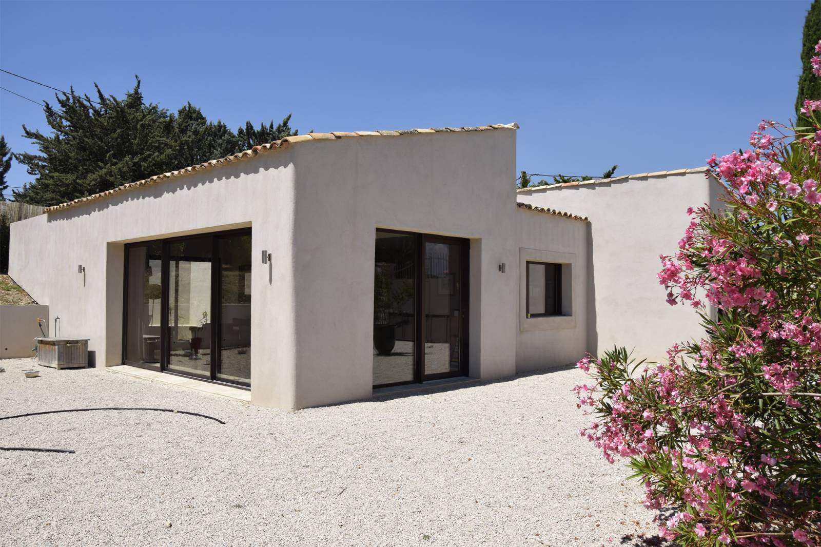 Rénovation d'une maison ancienne avec patio