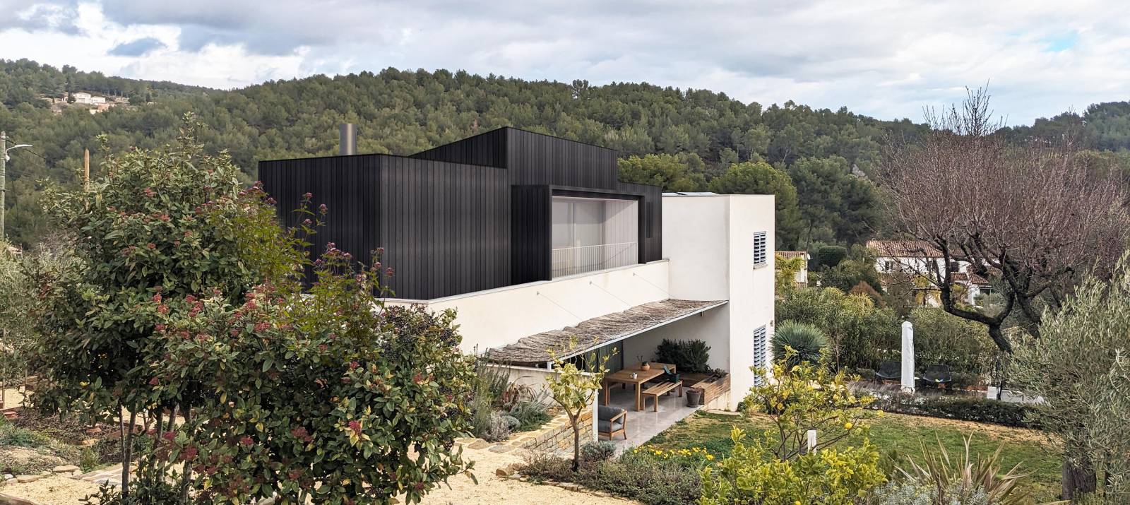 Surélévation d'une maison à Bandol par un architecte