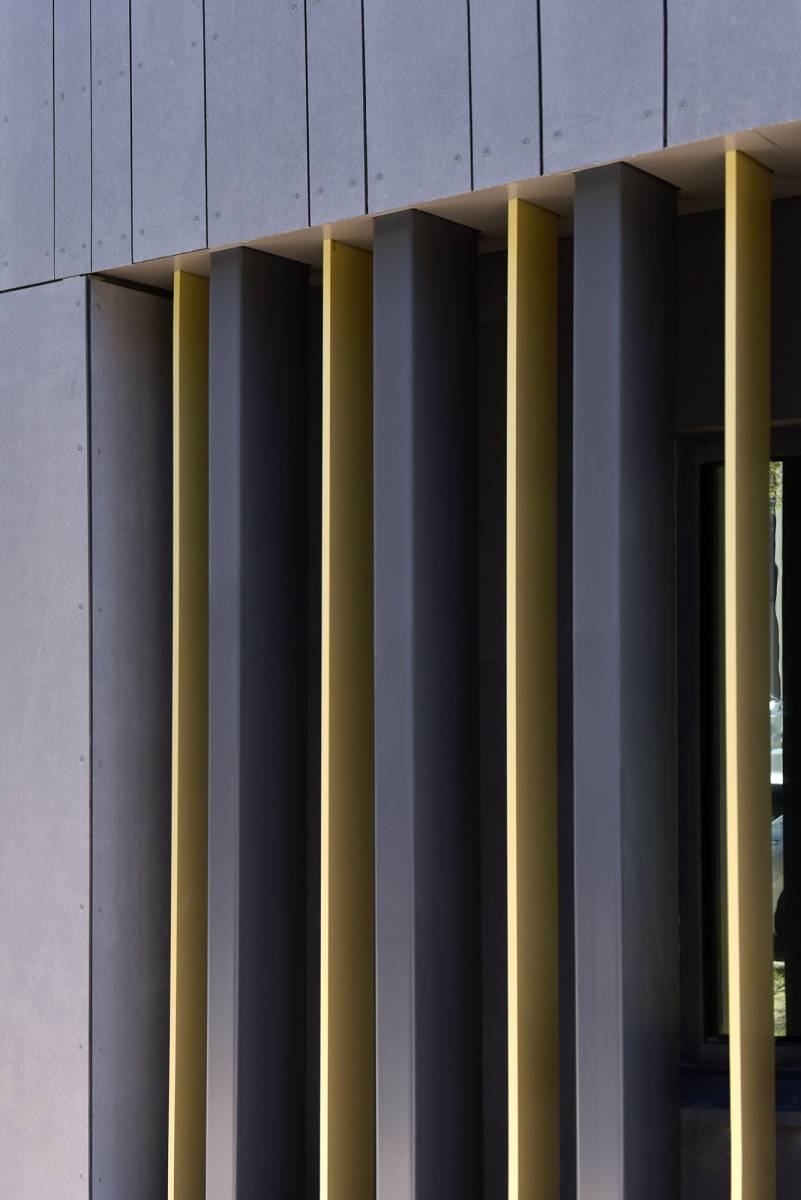 Réhabilitation d'un bâtiment de bureaux en Hôtel de Police