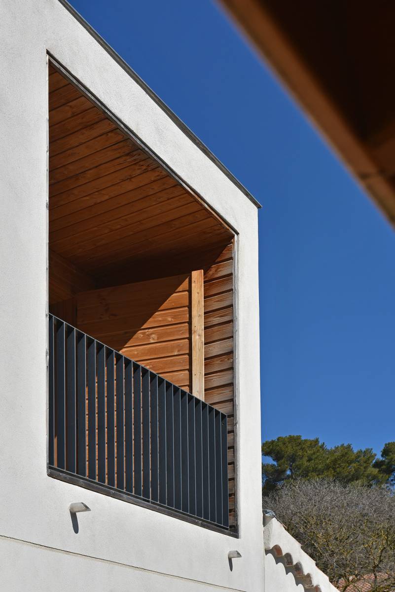 Surélévation et rénovation d'une maison individuelle à Aix-en-Provence