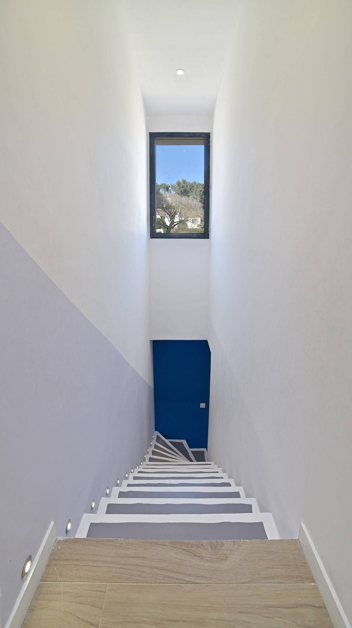 Surélévation et rénovation d'une maison individuelle à Aix-en-Provenc