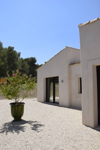 Rénovation d'une maison ancienne avec patio