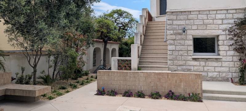 AMÉNAGEMENT ET RÉNOVATION D'UNE MAISON ET DE SES EXTERIEURS À MARSEILLE