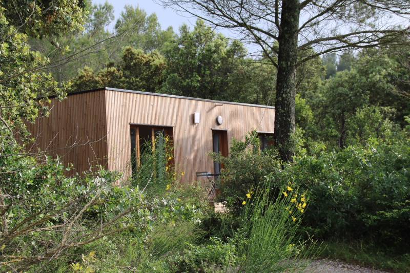 CONSTRUCTION D'UN CABANON DE JARDIN EN BOIS A AIX-EN-PROVENCE