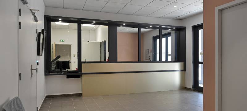 Réhabilitation d'un bâtiment de bureaux en Hôtel de Police