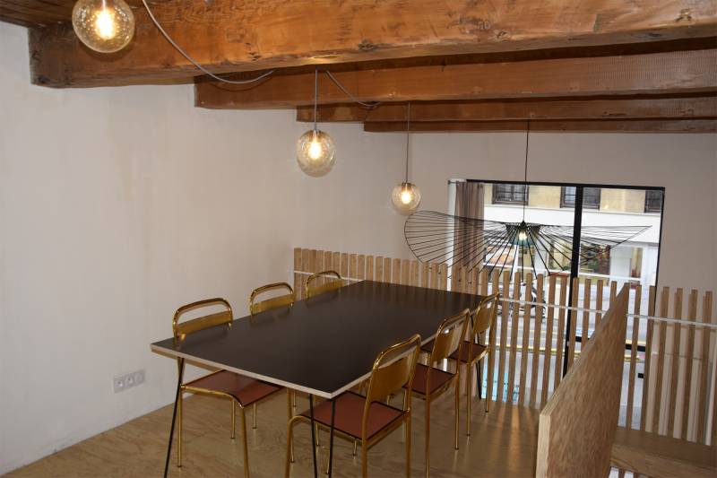 RECONVERSION ET AMÉNAGEMENT D'UN LOCAL COMMERCIAL EN BUREAU À MARSEILLE