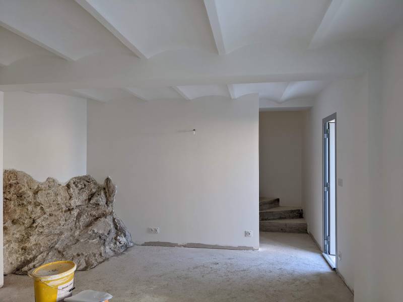 CHANTIER SURELEVATION D'UNE MAISON A LA POINTE ROUGE