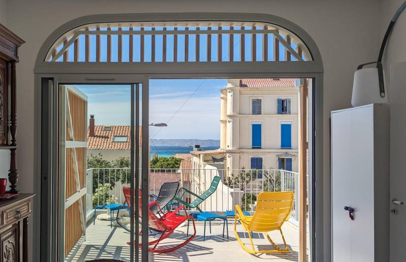 Surélévation extension rénovation d’une maison individuelle à Marseille