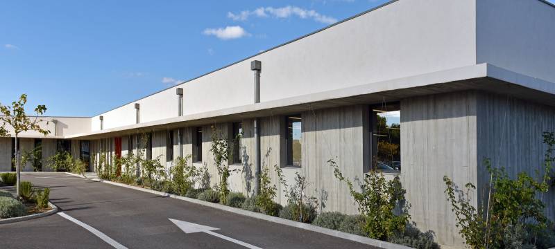 CONSTRUCTION D'UN BÂTIMENT DE BUREAUX ET DE LABORATOIRES À PORT-DE-BOUC