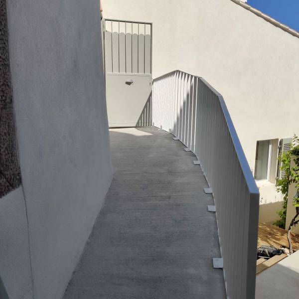 Aménagement d'un jardin et rénovation d'un cabanon à Marseille